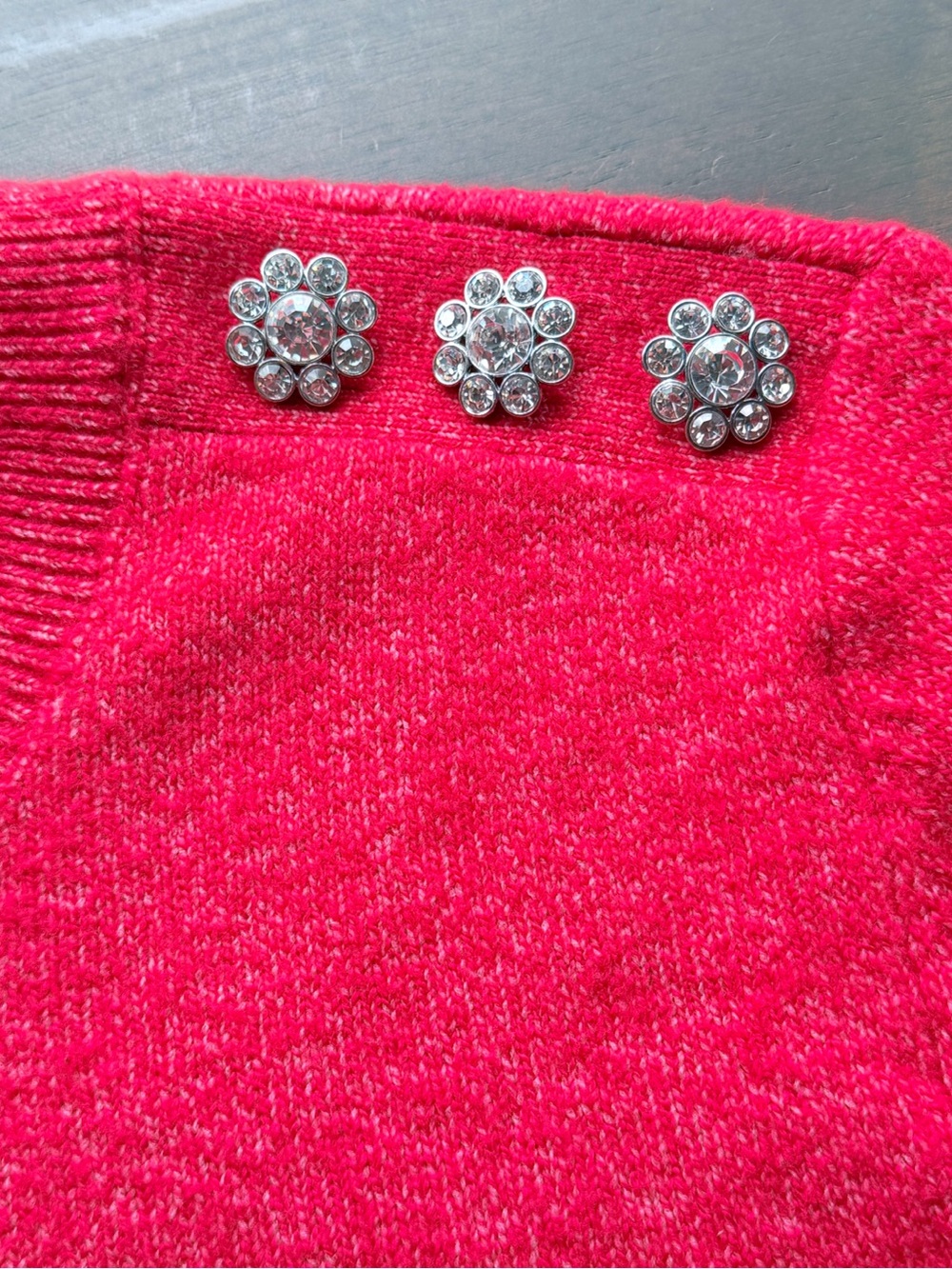 LOFT Outlet Red Embellished Shoulder Sweater Rhinestone Floral Crewneck Large - Picture 3 of 10